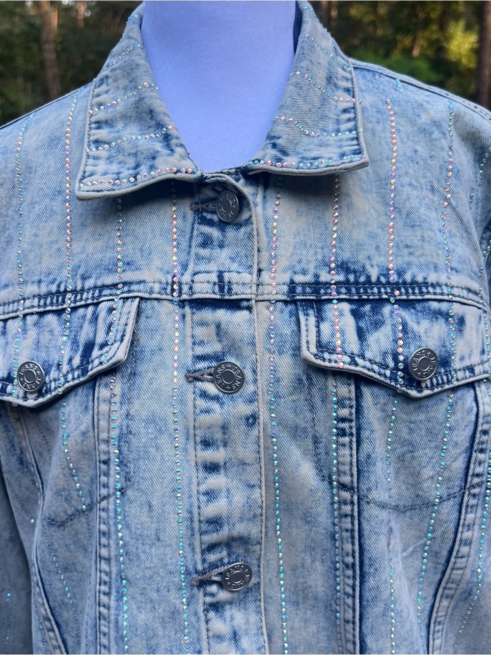VEVERT Rhinestone Acid Wash Denim Jacket Size Large Western Y2K